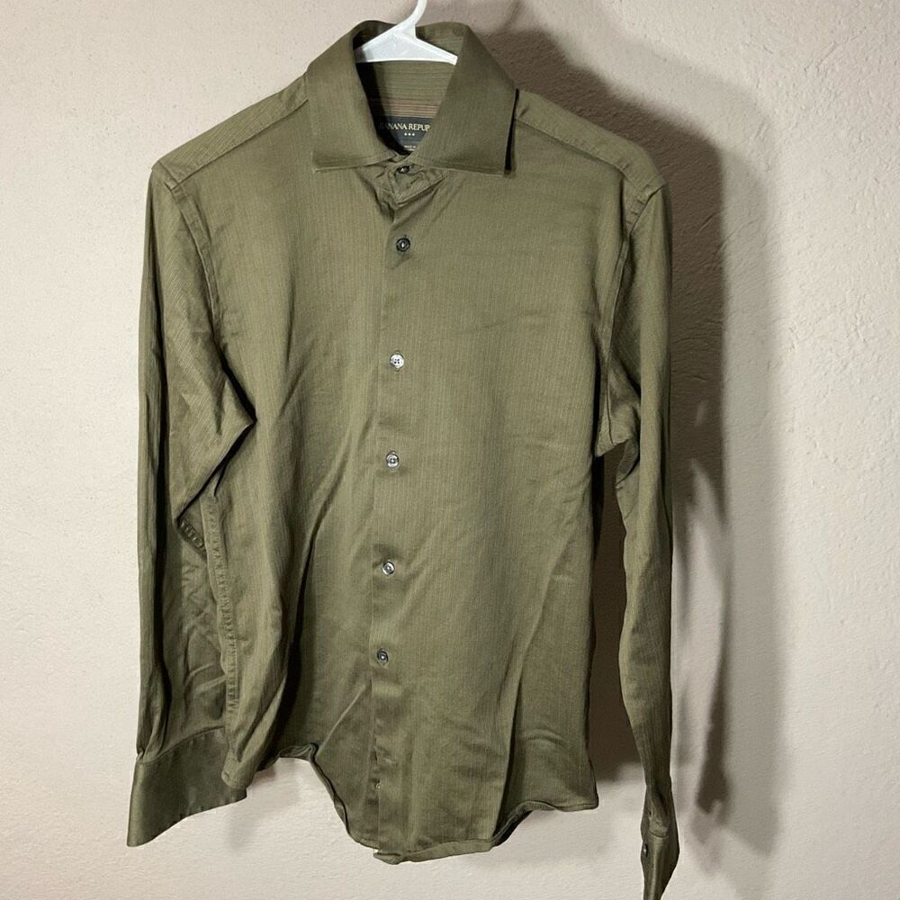 Banana Republic Mens Relaxed Cotton Long Sleeve Button Up Shirt Green Small